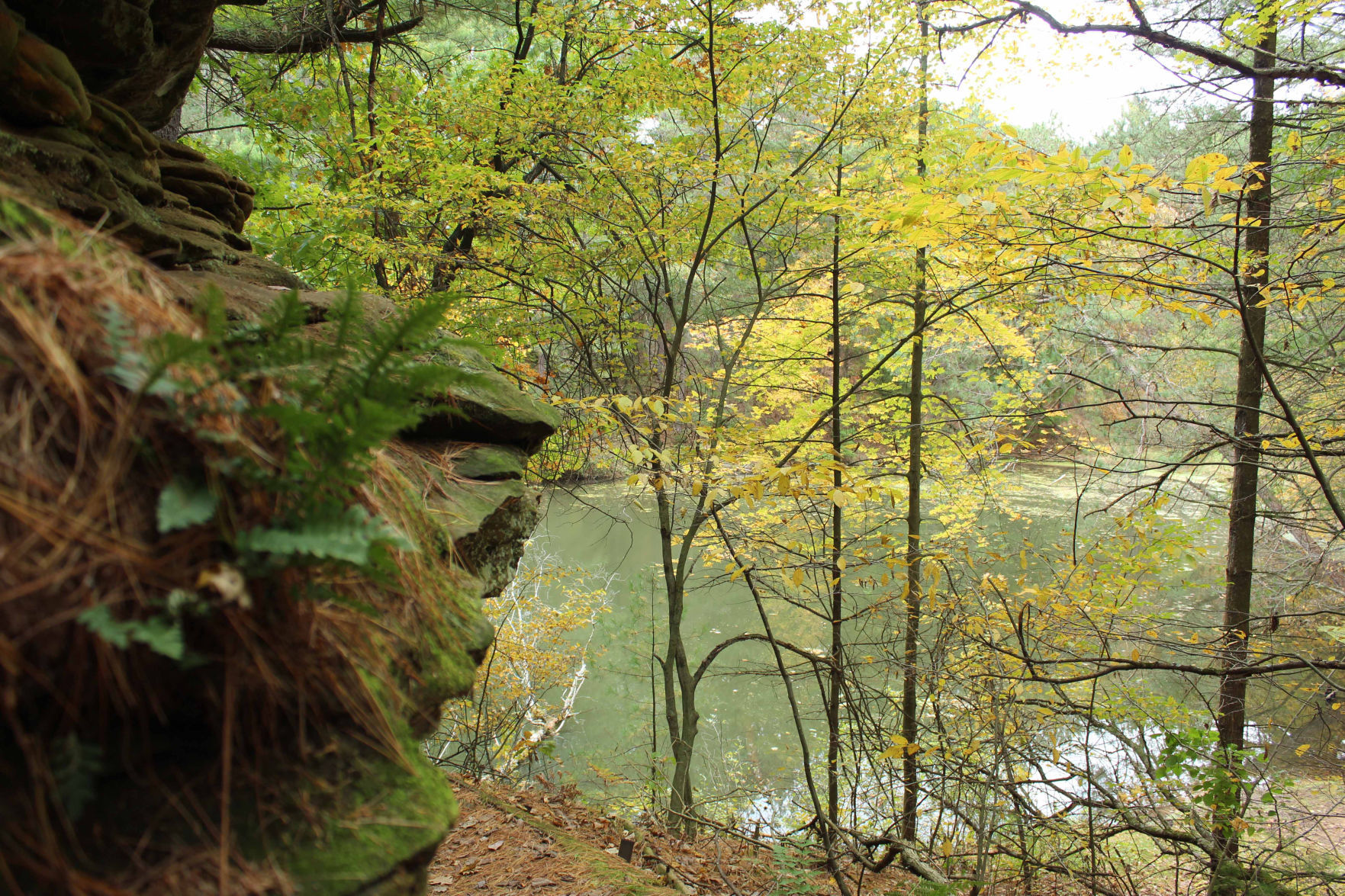 Mirror Lake and Echo Rock Trail